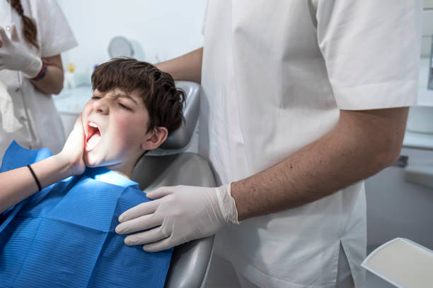 Best Emergency Care for Gum Disease in Lewiston, CA